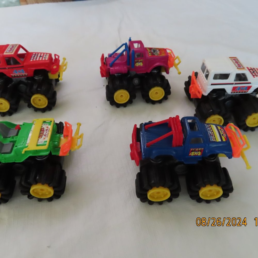 Vintage Toy 4 x 4 Trucks Cars set of 5